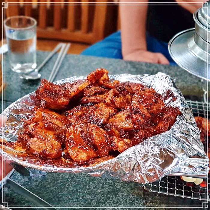 김천&#44; 지례 흑돼지골목 맛집 원조 흑돼지 불고기 연탄구이&#44; 석쇠 구이