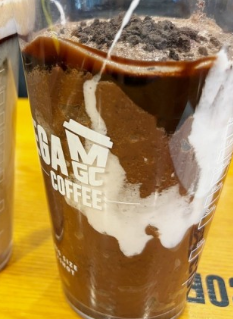 메가커피 가장 많이 팔리는 메뉴 7가지