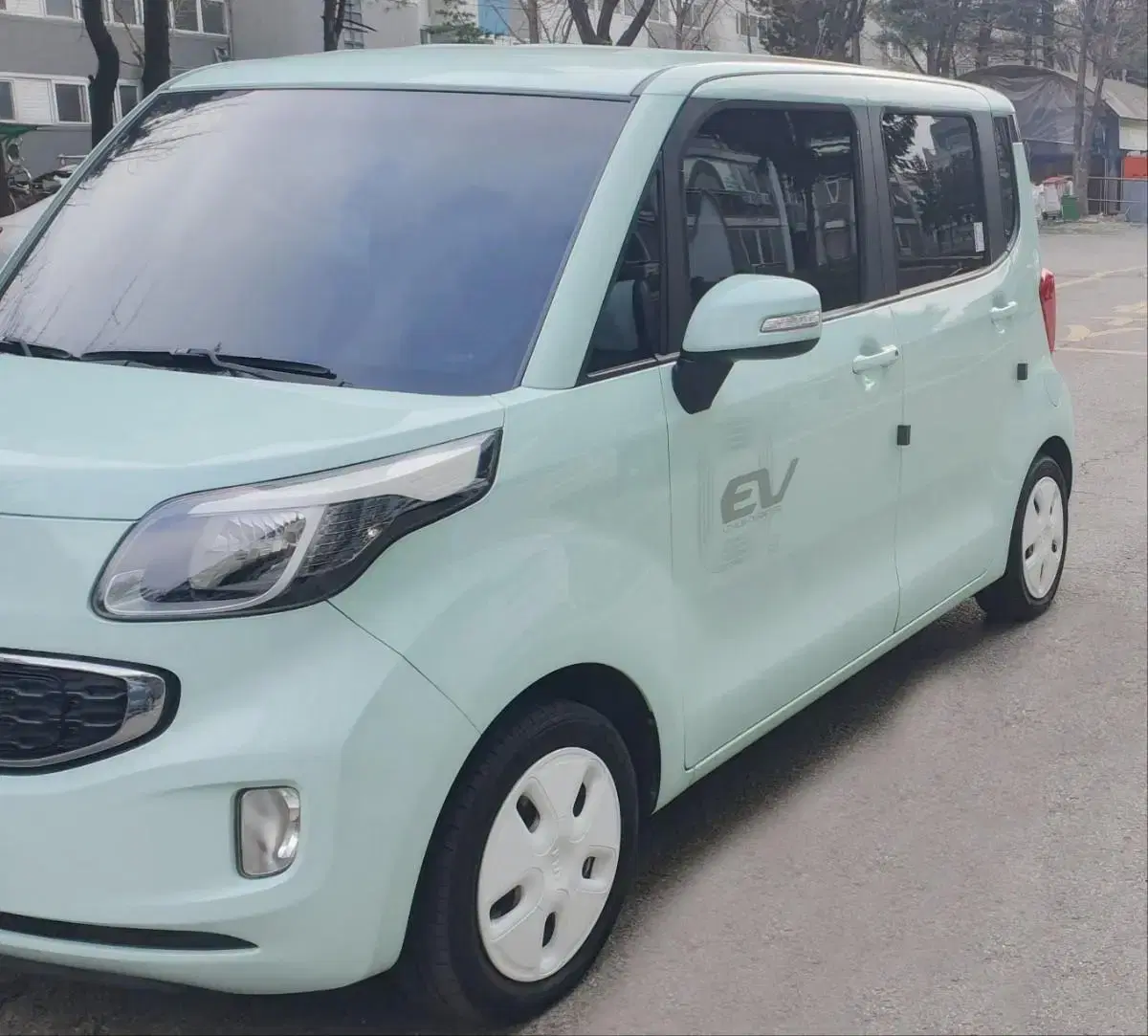 중고 전기차 구매 가이드: 가격, 배터리 성능, 주행 거리, 상태 체크