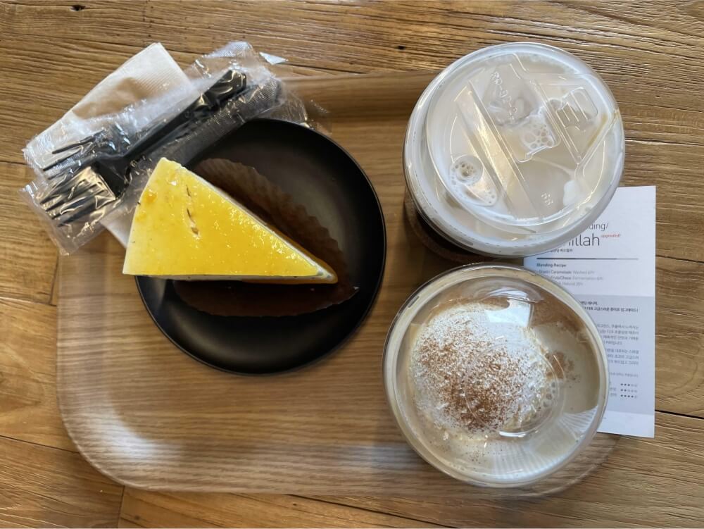 위스트러트커피-주문한-메뉴들