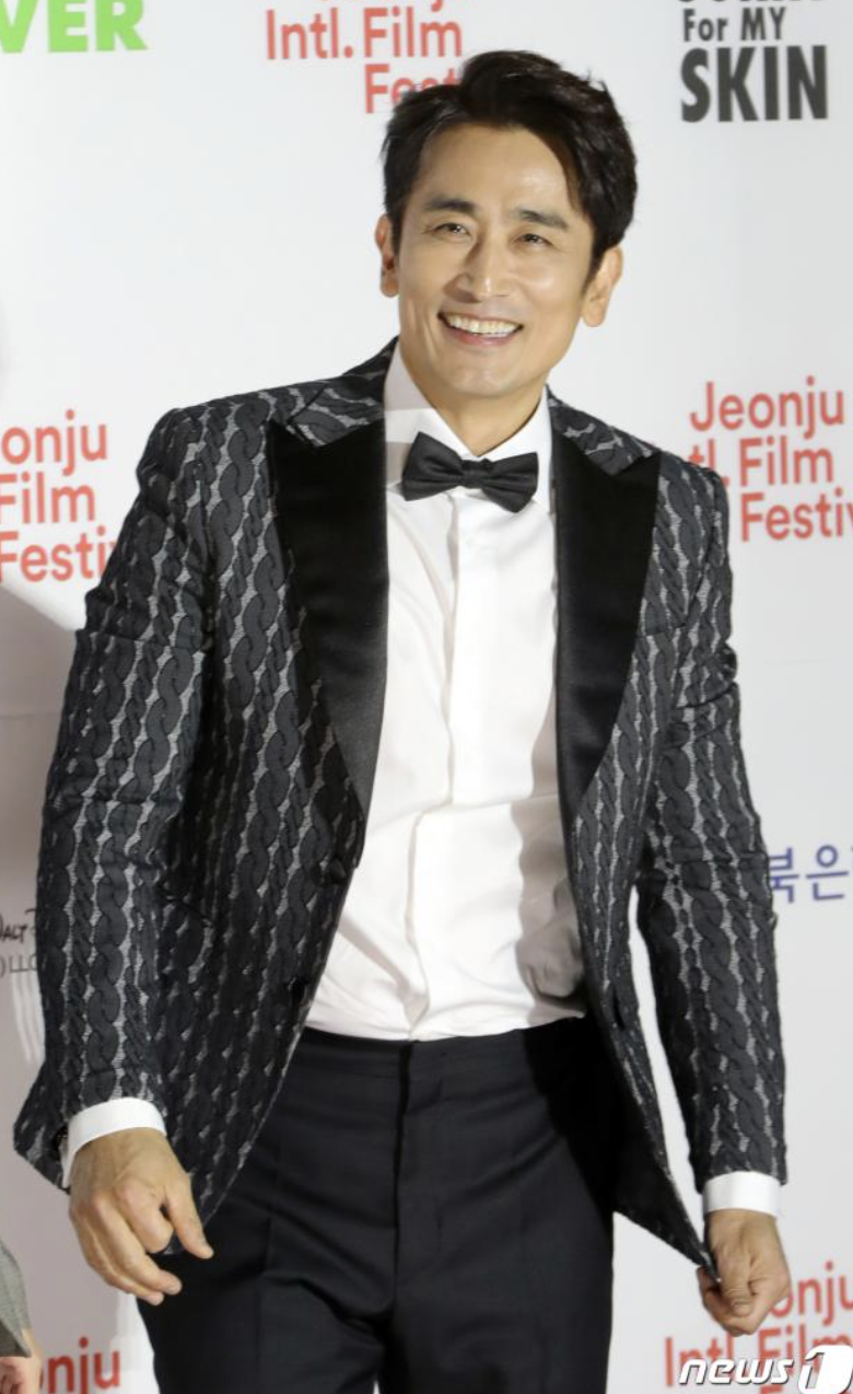 차인표 턱시도