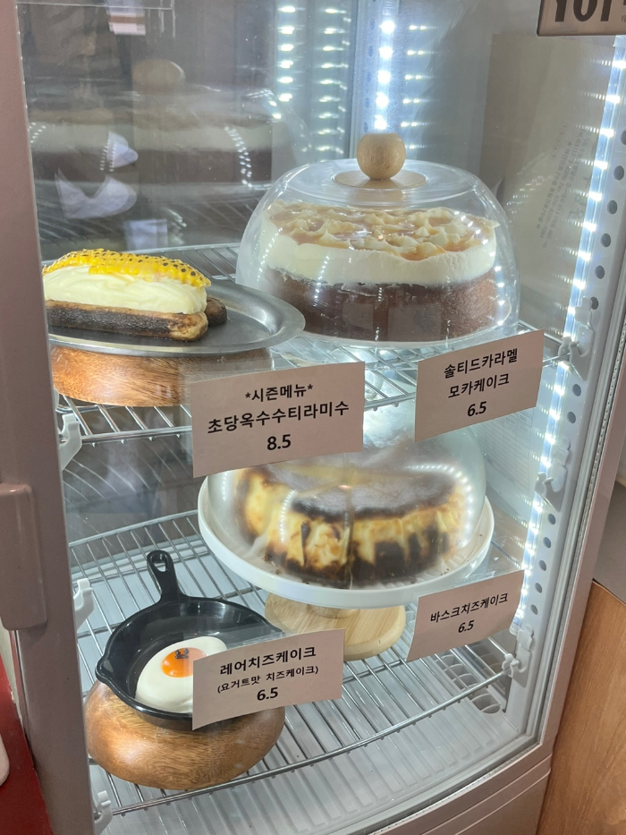 베이커리 디저트 모습 2