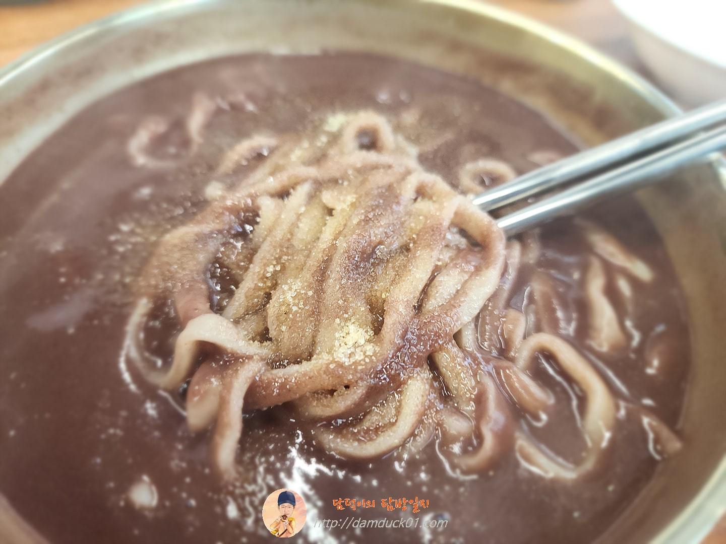팥칼국수
