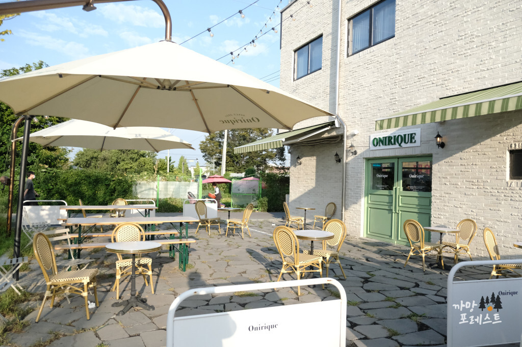 고색동 오니리크 마당