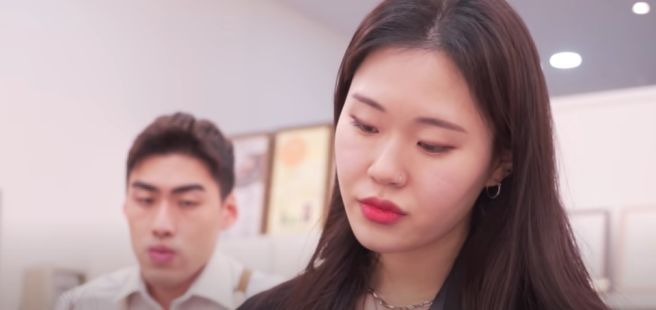 김원훈 결혼과 엄지윤의 '전참시' 폭로, '장기연애' 콘텐츠의 성공 비결과 현실 부부의 반응 분석