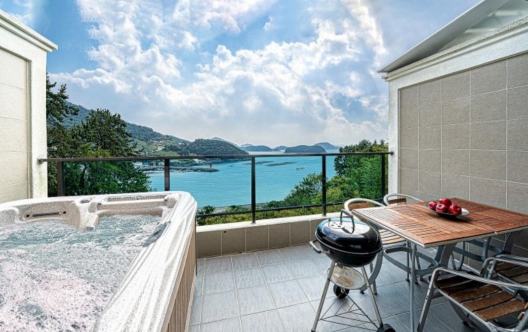 통영 씨앤뷰스파 C동 101호 스파