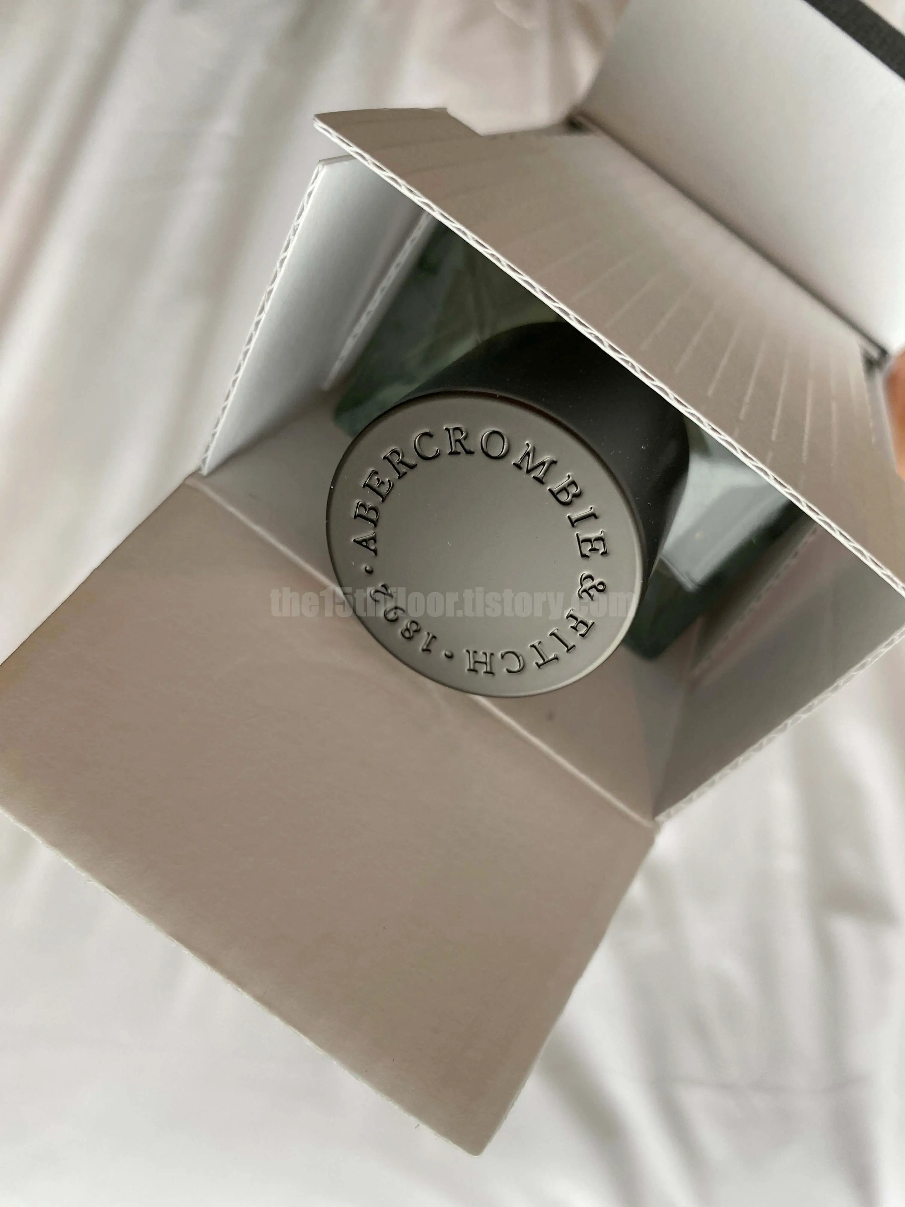 아베크롬비 '피어스(Fierce)'