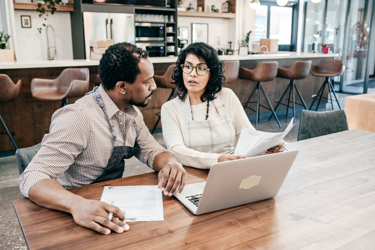 월급을 받아도 돈이 안 모이는 구조