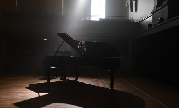 그랜드 피아노 사진