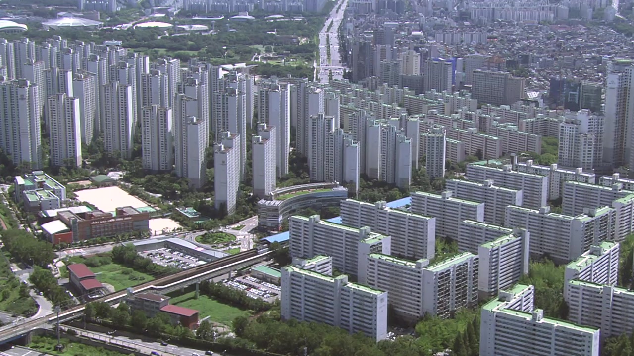 트로트 세대교체와 시장 전망 그래프