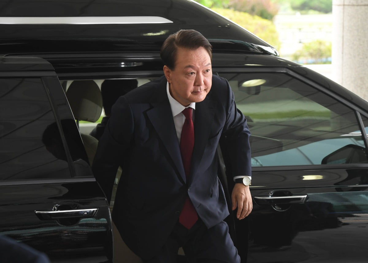 윤석열, 서울고검 도착