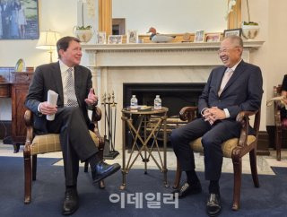 오피니언 리더 만찬 목적