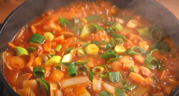 스팸 짜글이찌개