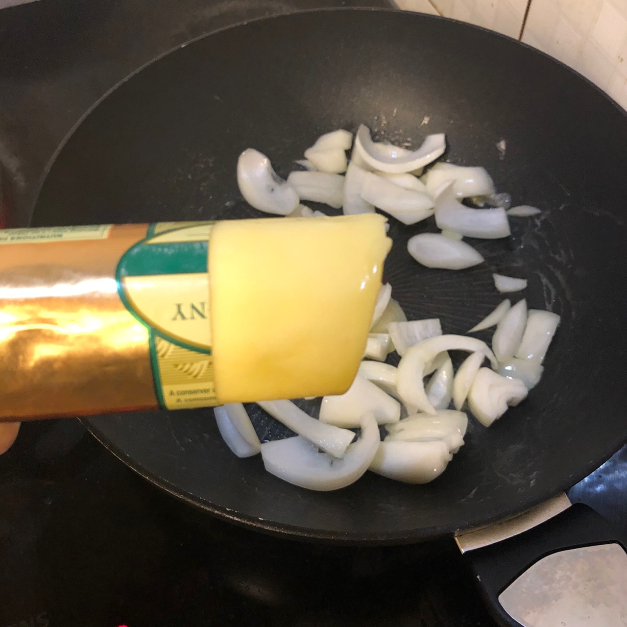 버터에-볶는-양파