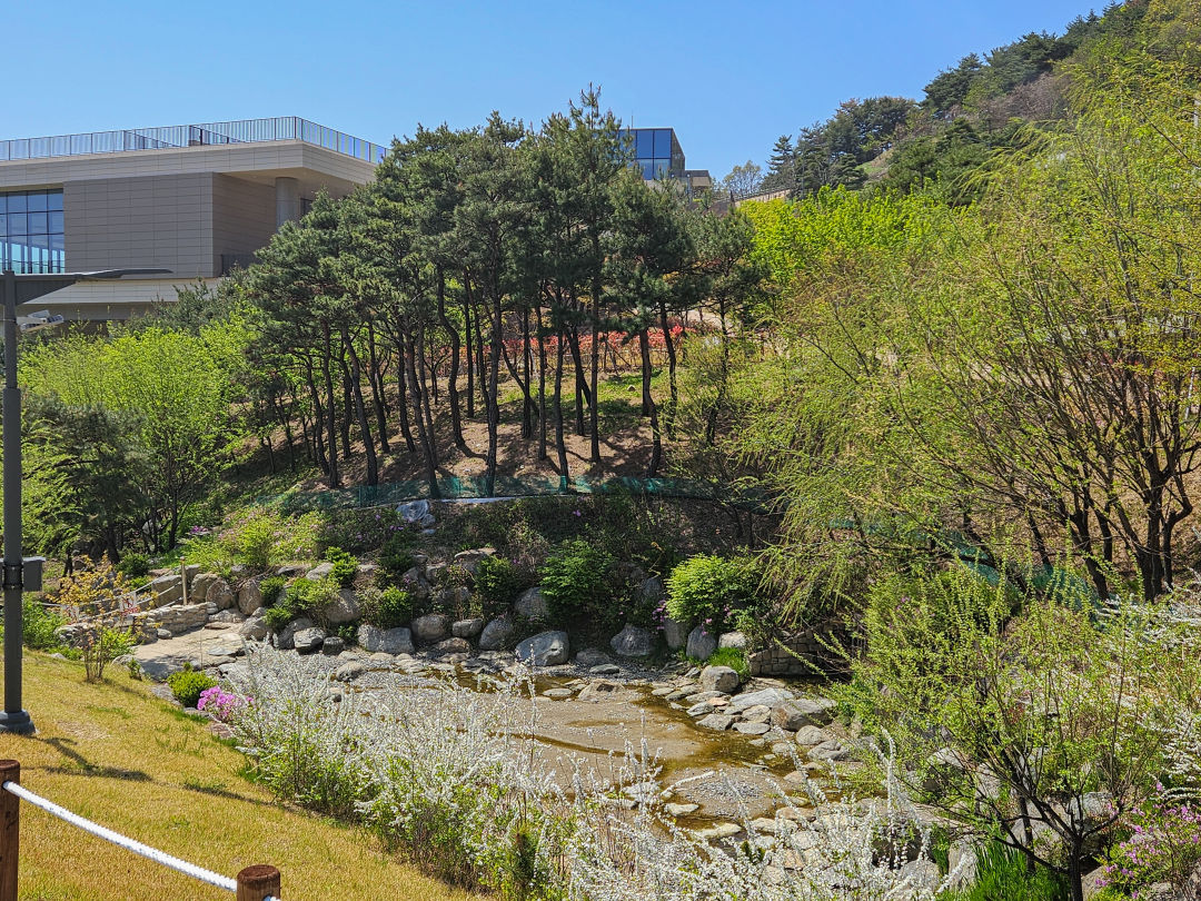 영덕 연수원 명상센터 정원