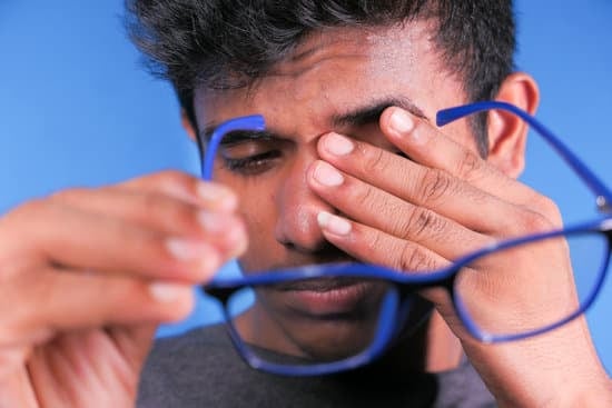 노화성 비문증 vs 병적 비문증 구분법