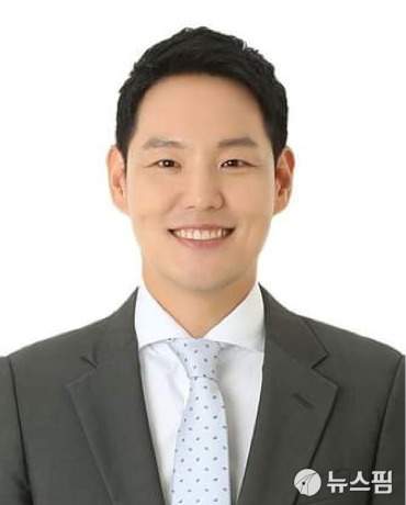 김한규 국회의원 프로필