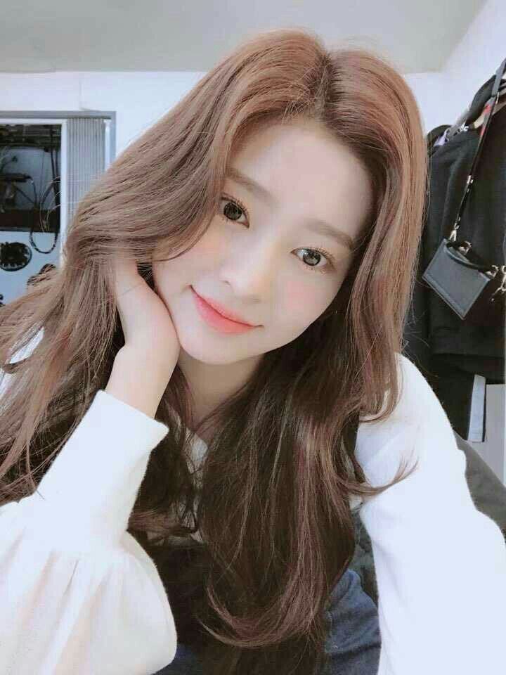 아이즈원 김민주 최애사진