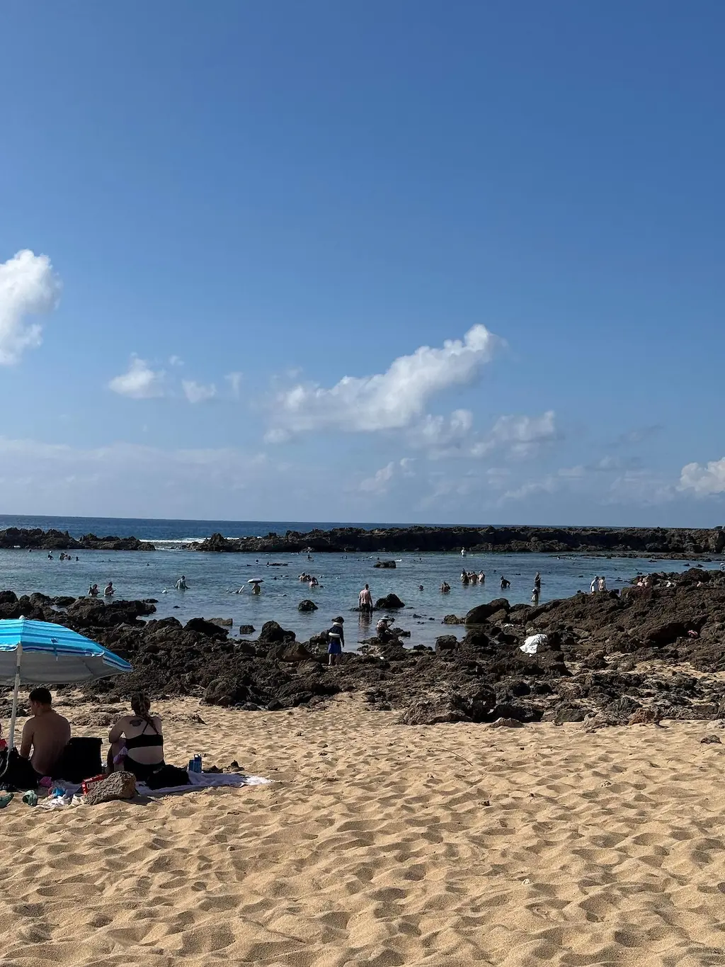 푸푸케아 바다와 모래