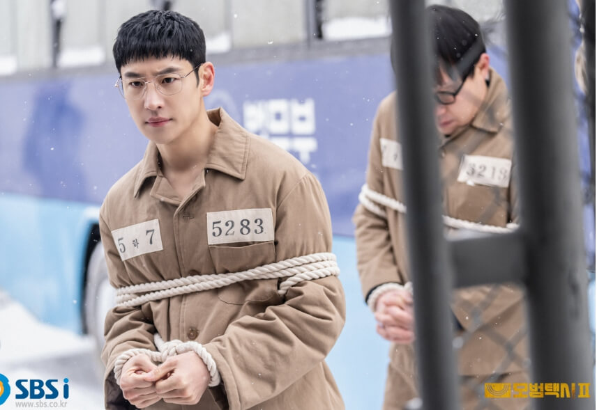 모범택시시즌2 교도소 장면