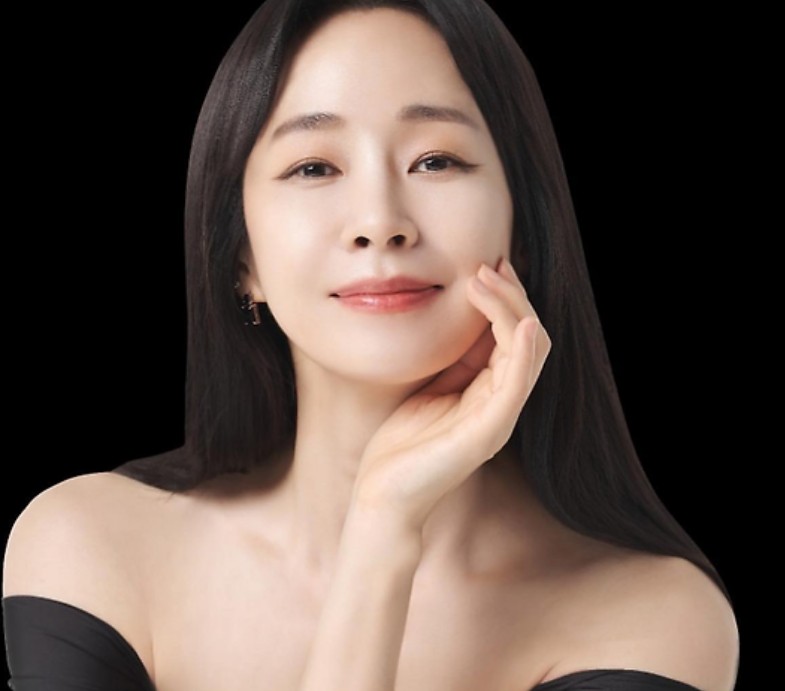 배우 명세빈 갑작스러운결혼