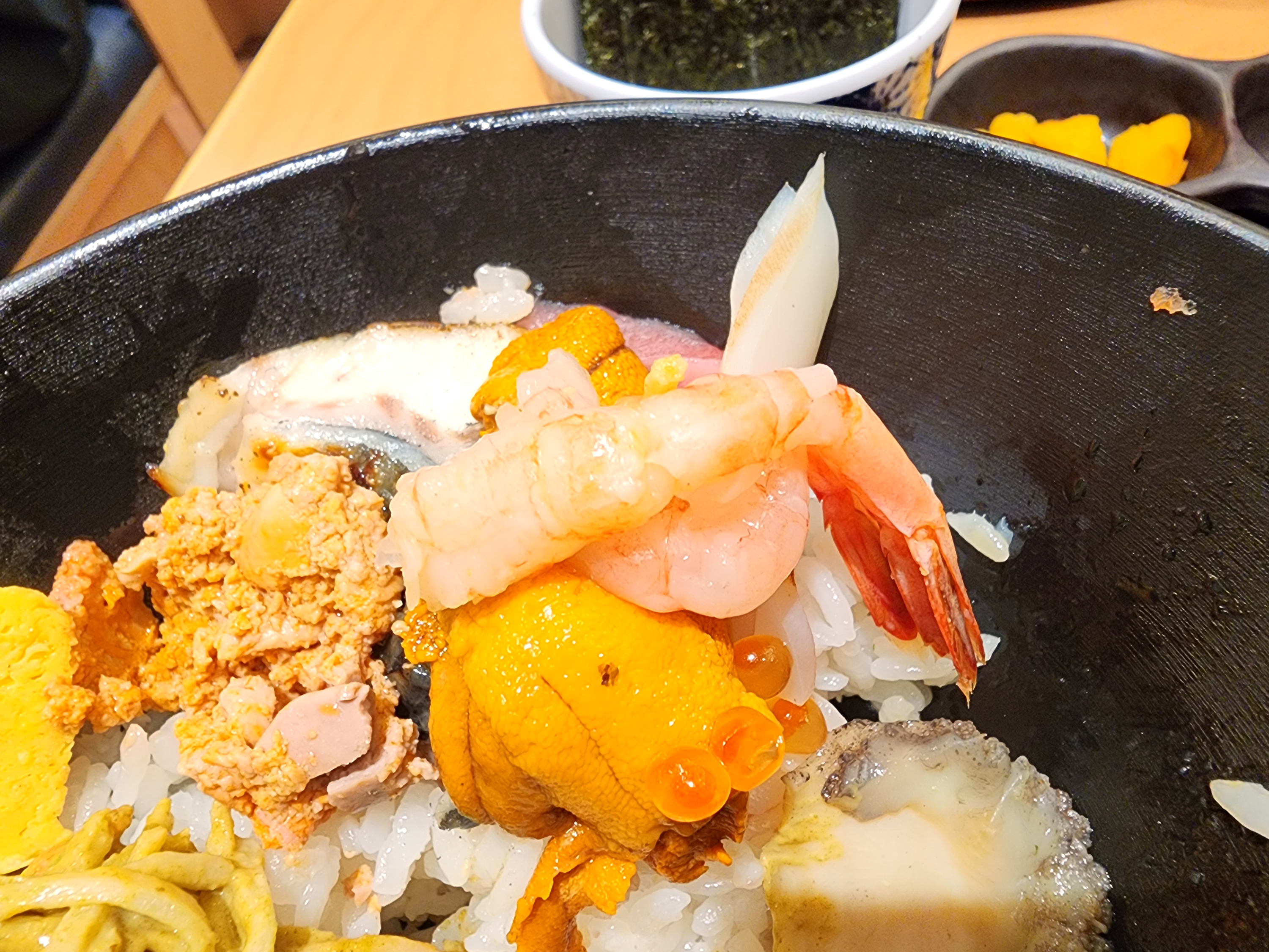 우니도더현대서울_스페셜우니도카이센동