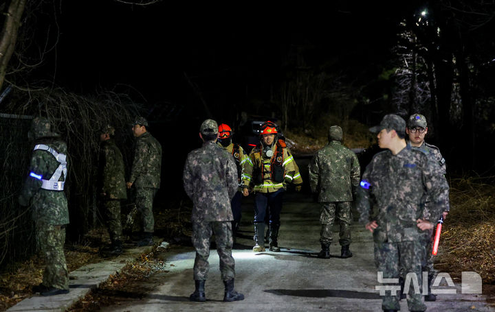 경북 영주 전투기 추락 사고, 조종사 비상 탈출&hellip;생존
