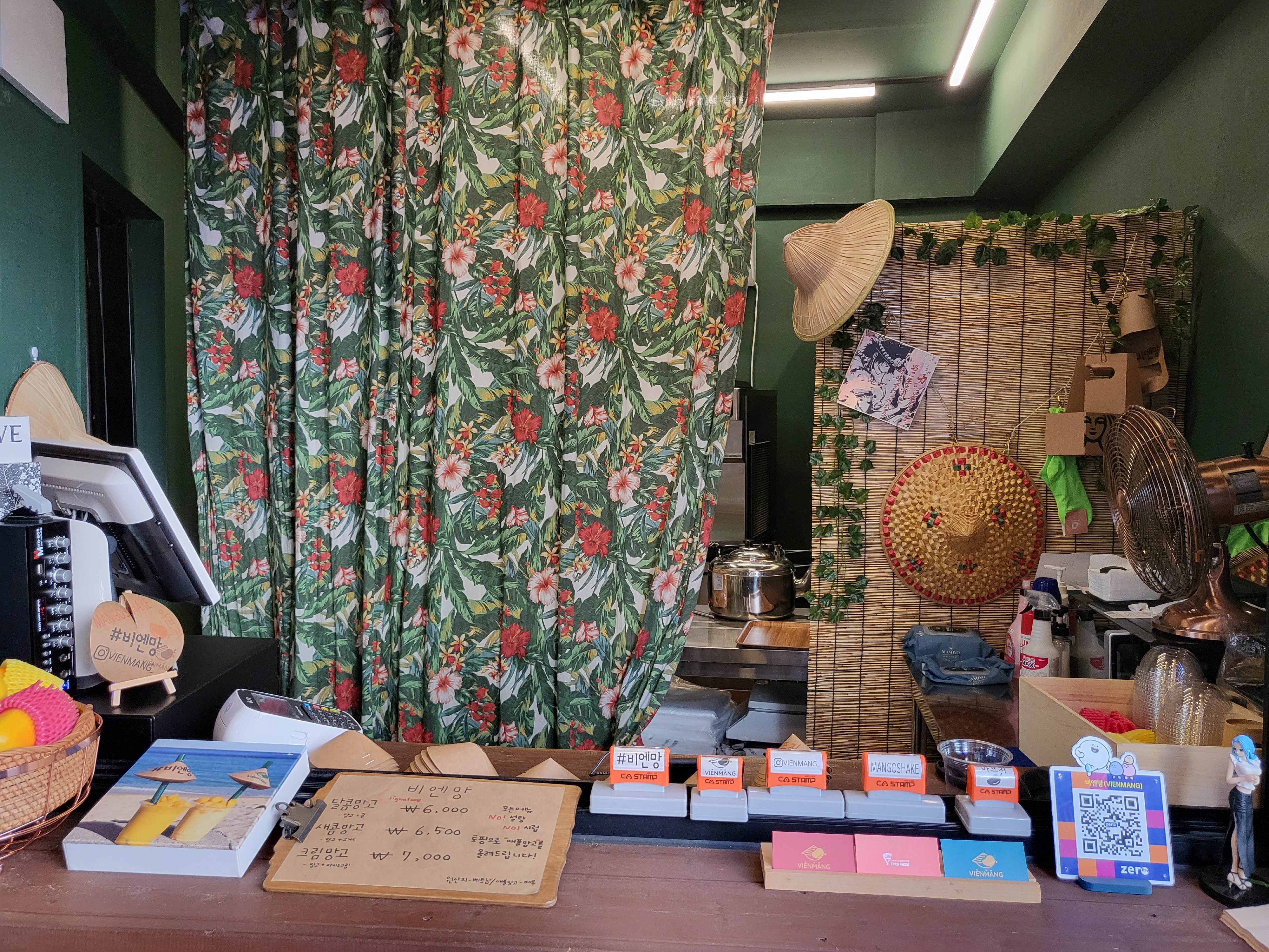 속초 비엔망 - 카운터