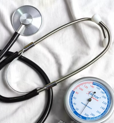 고혈압 증상 원인 예방법 생활습관