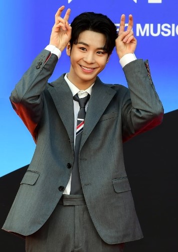 오토바이정동원