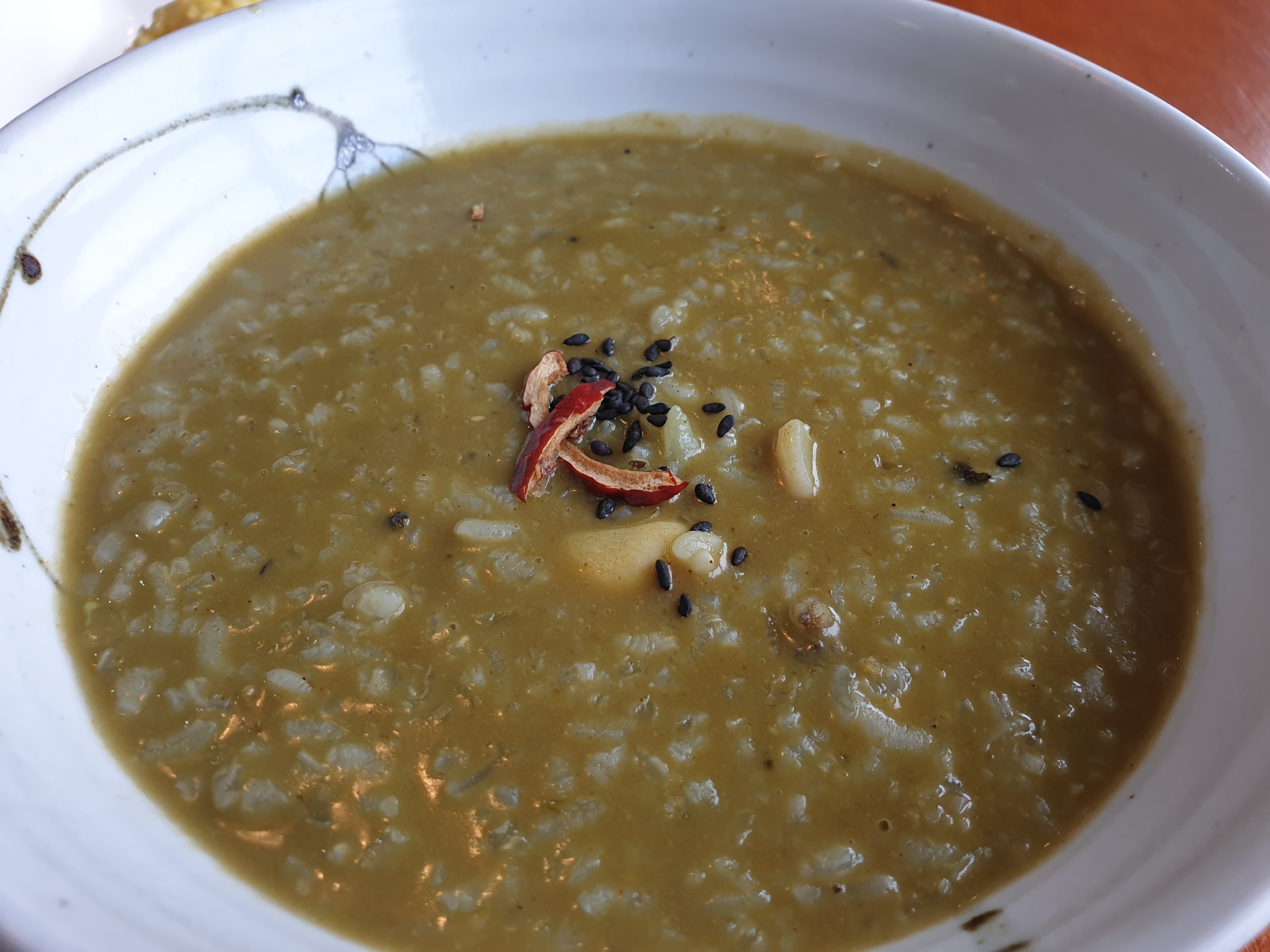 건강한 아침 전복죽 식사 사진