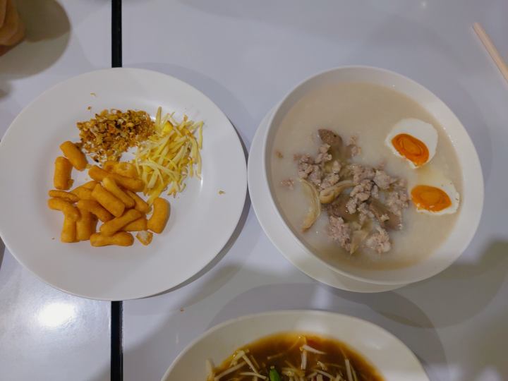 돈므앙공항 식당, 푸드코트 매직푸드파크 소개