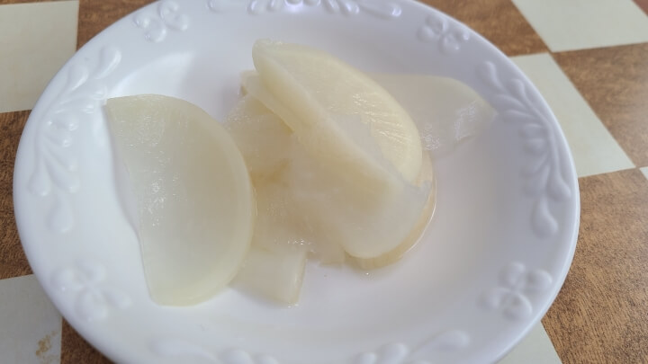 서신분식-단무지