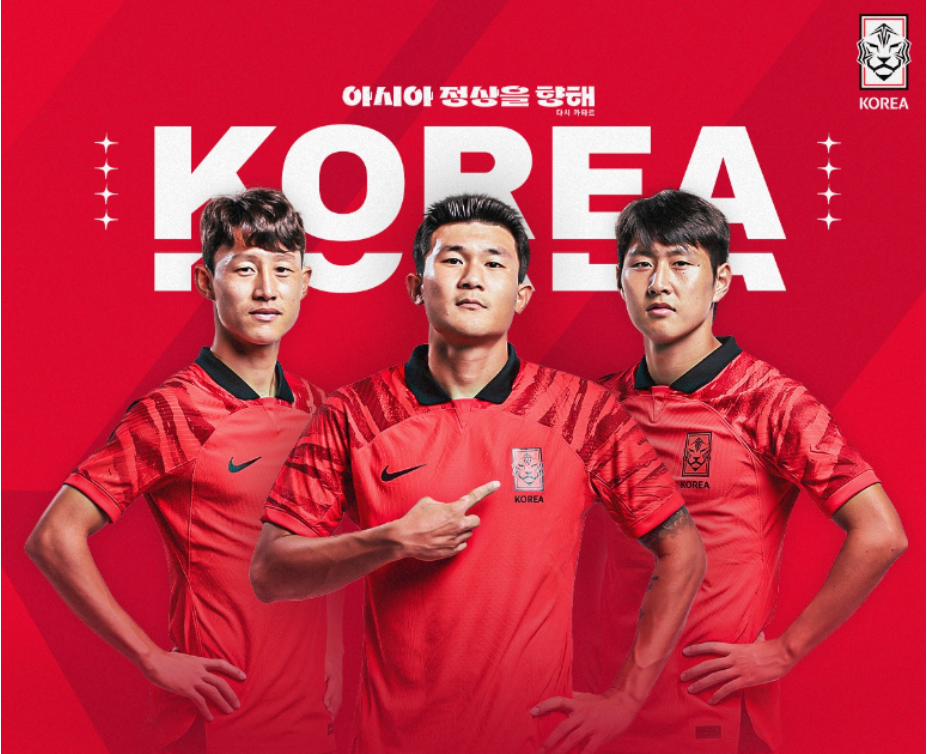 대한민국 축구 남자 국가대표 이재성(왼) 김민재(중앙) 이강인(우)