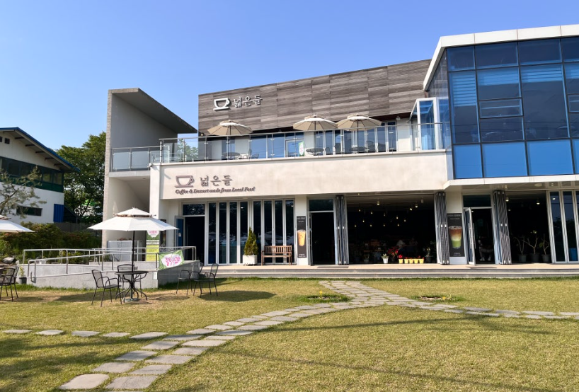  카페넓은들