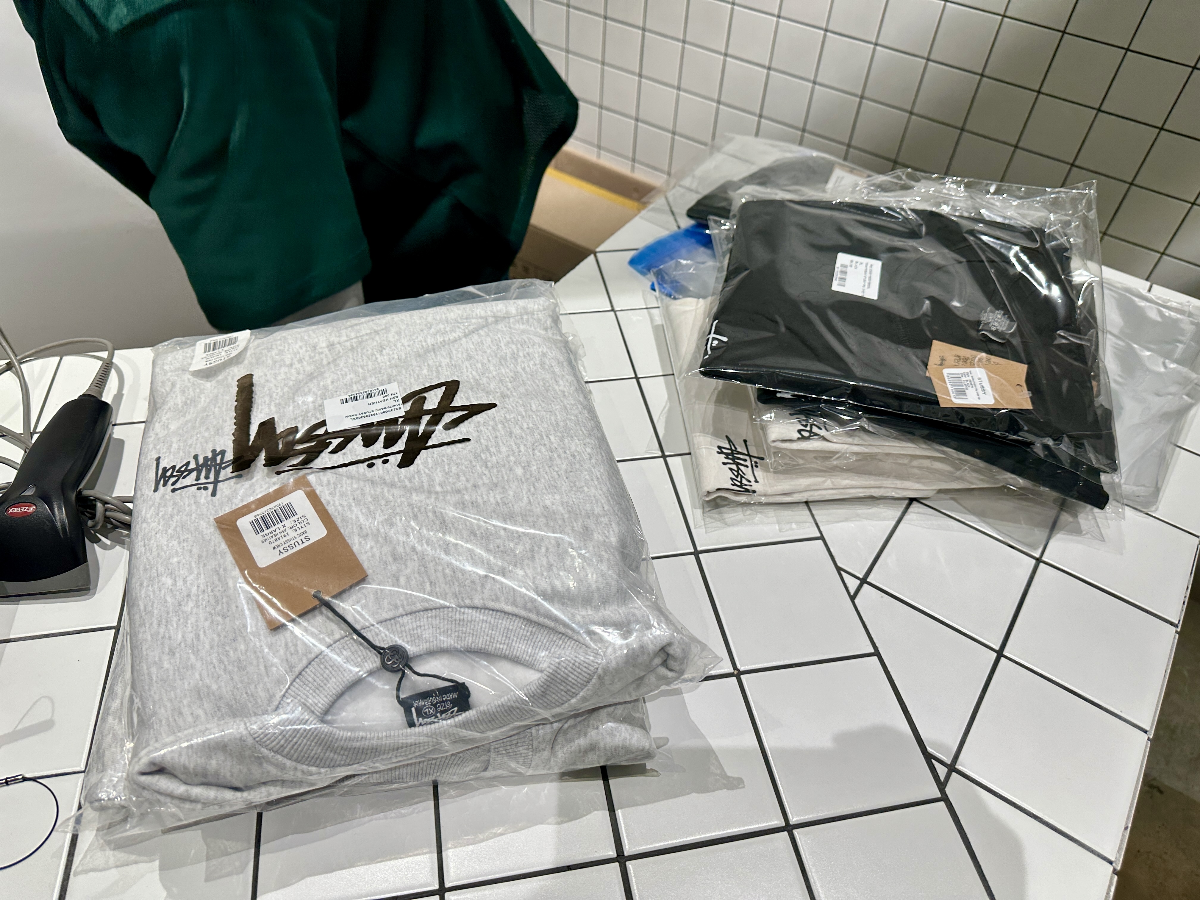 구매한 스투시 옷들