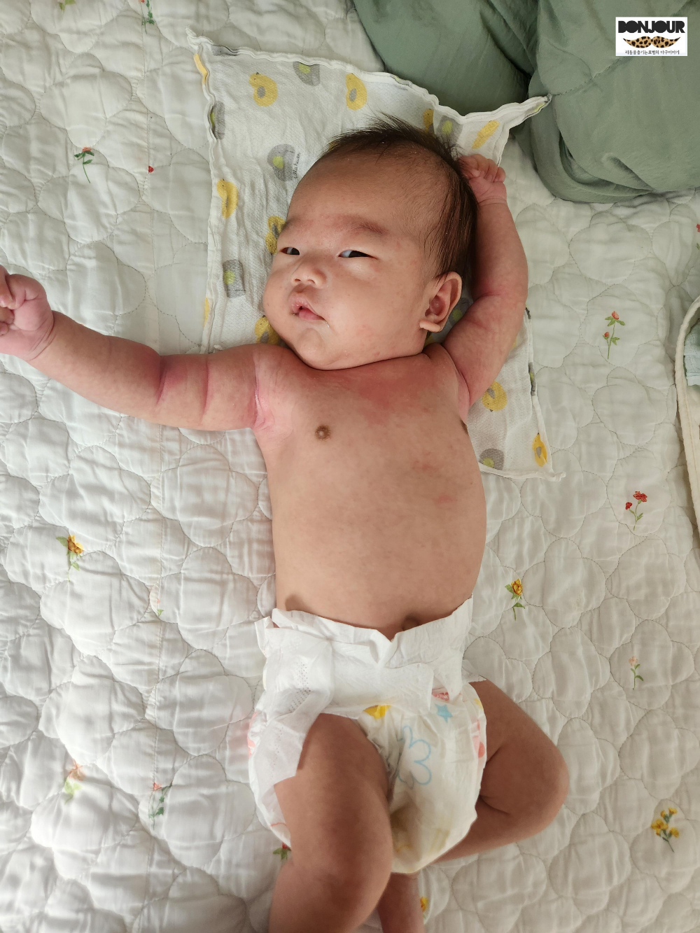 아기 기저귀 2단계 교체 시기 체중 4kg 50일