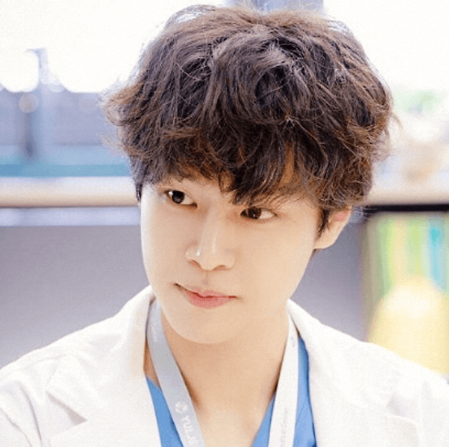 &amp;#39;언슬전&amp;#39; 전공의 엄재일