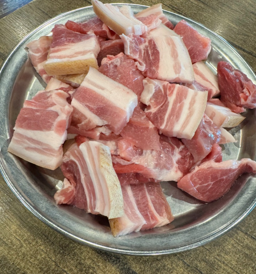 옥천 모둠 돼지구이 한 상