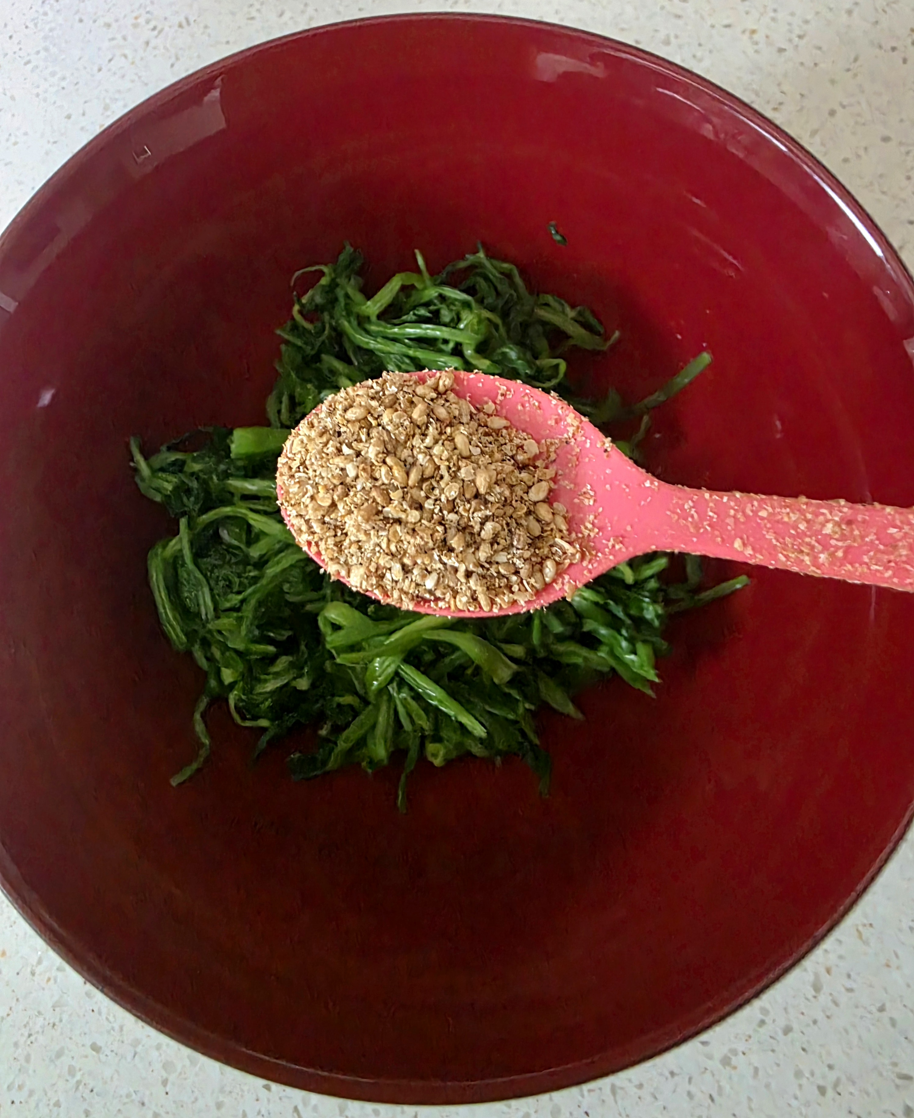 깨가루도-넣어요.