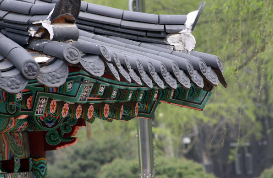 전통 연 문화 &ndash; 하늘을 수놓던 민중의 놀이