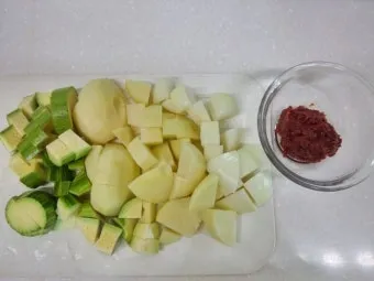 감자찌개 만드는 법 감자찌개 레시피 감자짜글이 끓이는법_15