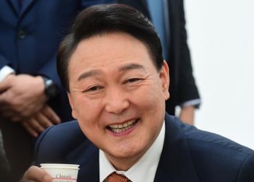 김건희 여사 프로필 나이 고향 학력 재산