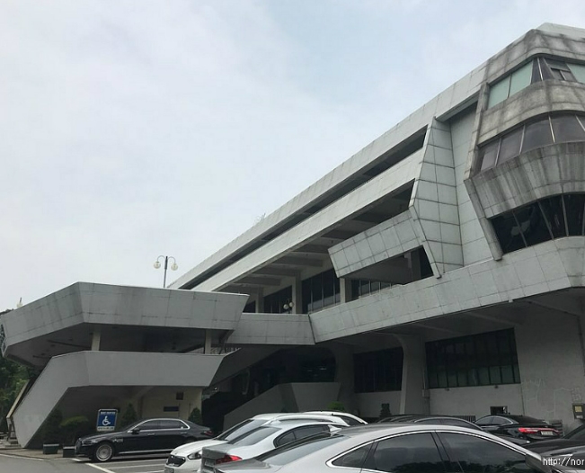 잠실종합운동장 제1수영장(종합운동장역)