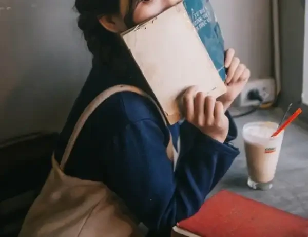 다른 사람에게 일을 분담한다
