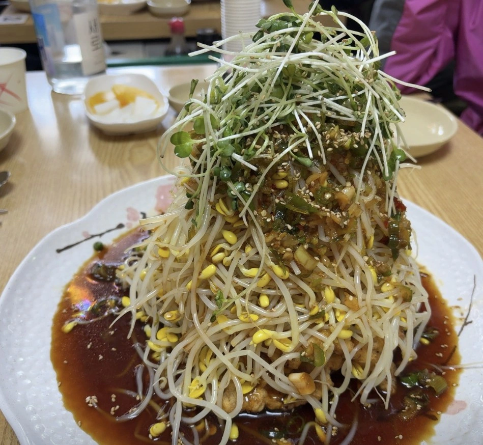 남겨서뭐하게 콩나물 탕수육&amp;#44; 입안에서 터지는 아삭함과 고소함의 조화