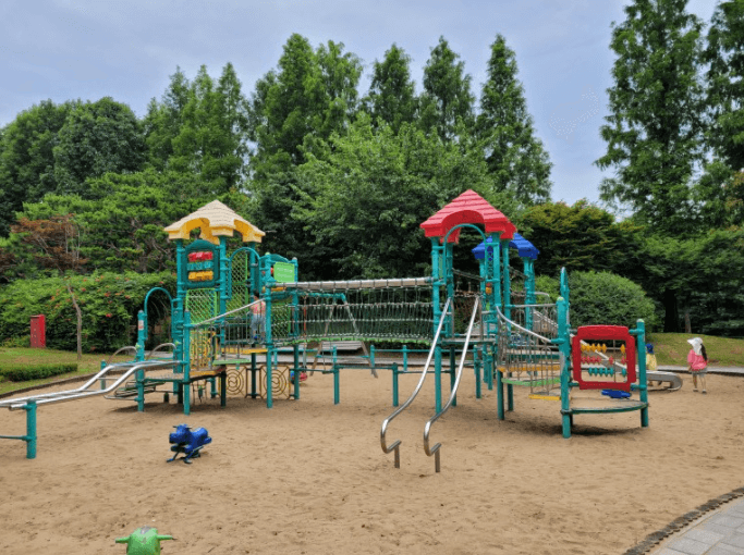 어린이용-모래놀이터