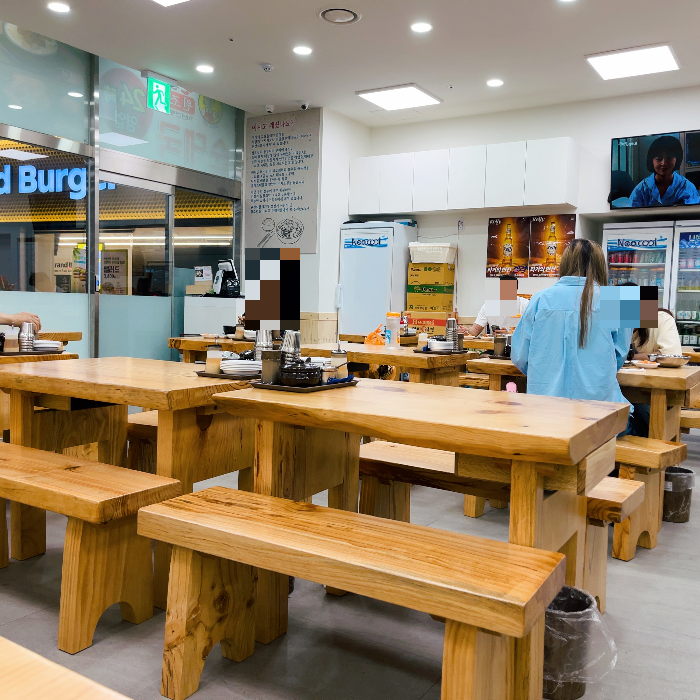 할매순대국 내부