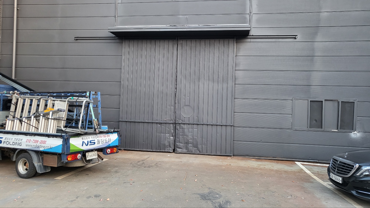 카페 폴딩도어 작업전