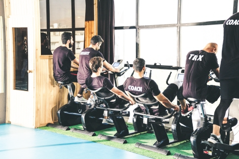 건강관리 유산소운동 근력 강화